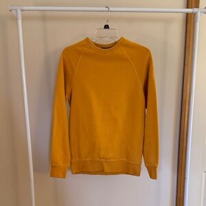 H&M Men's Mustard Yellow Crewneck Sweatshirt